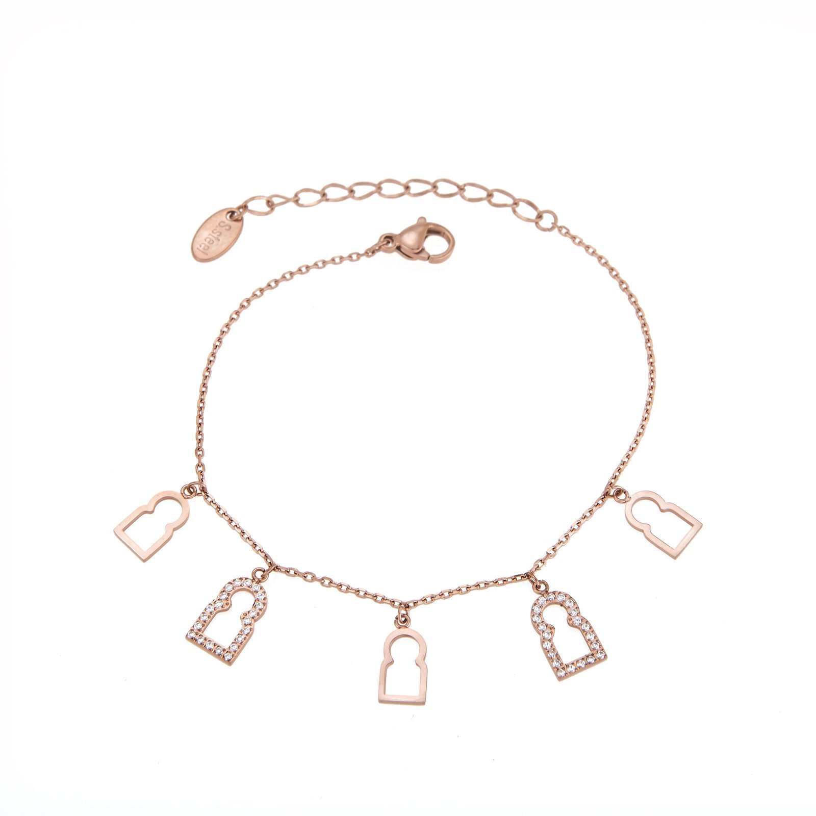 Bracelet chaîne dorée avec charms clips en forme de porte clous pavés de cristaux.