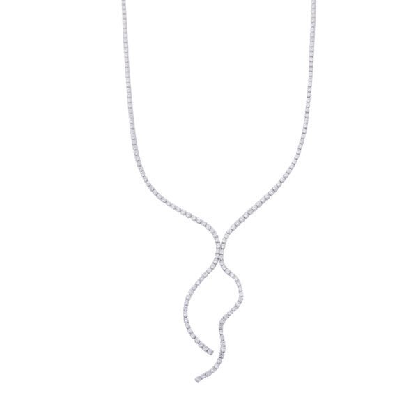 Collier en diamant élégant, bijouterie SKY BIJOUX, luxe et finesse.